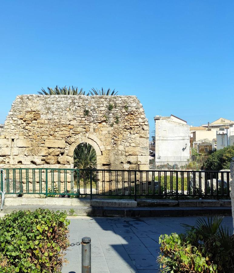 Dimora Apollo Apartment Syracuse Luaran gambar